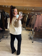 Charger l&#39;image dans la galerie, Gilet sans manches boutons doré écru LOLITA (36 au 44)