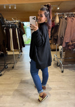 Charger l&#39;image dans la galerie, Pull large noir MORGANE (36 au 50)