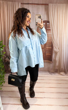Charger l'image dans la galerie, Chemise oversize bleu EMMA (38 au 48)