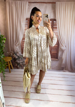 Charger l'image dans la galerie, Robe loose motif bandana beige HELENA (36 au 46)