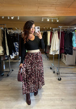 Charger l&#39;image dans la galerie, Jupe plissée bordeaux Karina ( 34 au 46 )