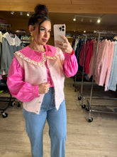 Charger l'image dans la galerie, Chemise col claudine fuchsia, bordure fleuri LADY (36 au 42)