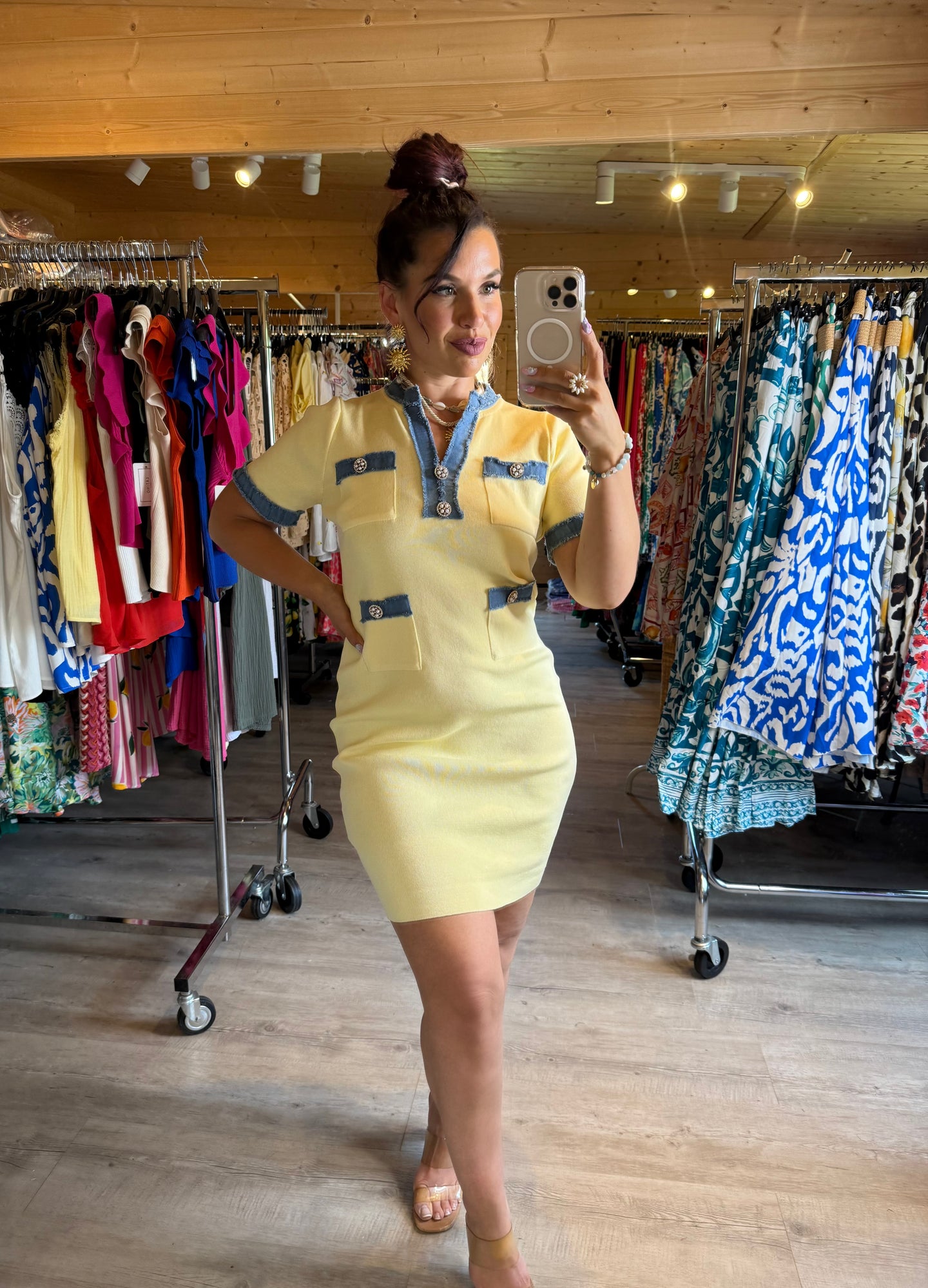 Robe courte jaune motif jeans ☀️