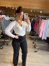 Charger l'image dans la galerie, Top côtelé, col v blanc HARPER (34 au 42)