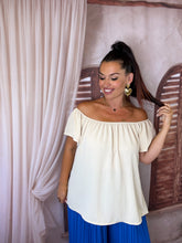 Charger l'image dans la galerie, Top col bardot beige ( 38 au 48 )