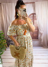 Charger l'image dans la galerie, Robe col bardot beige fleuri HANEIA (36 au 44)