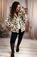 Charger l'image dans la galerie, Veste Polaire fleuri chocolat ( 40 au 48)