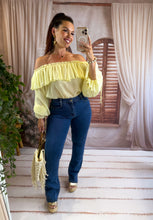 Charger l'image dans la galerie, Jean flare bleu foncé uni TOSCANE (40 au 44)